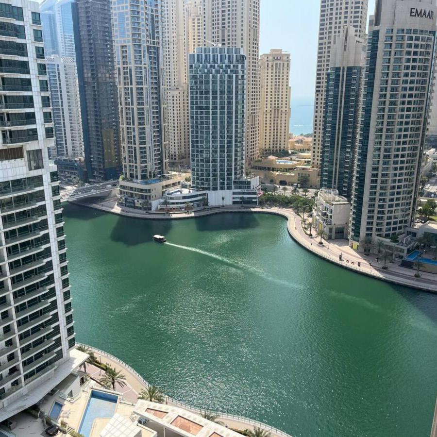 Pure Living - Spacious & Relaxing 2br In Marina Appartement Dubai