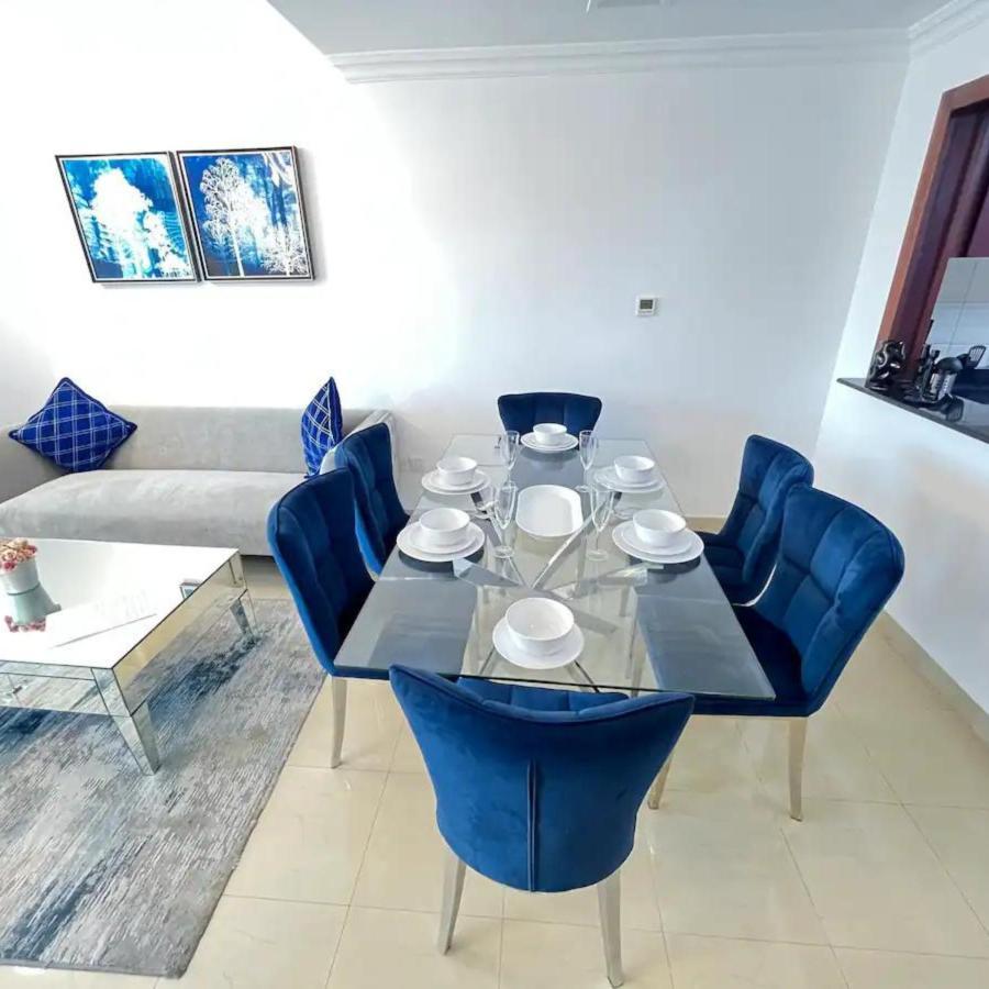 Pure Living - Spacious & Relaxing 2br In Marina * Dubai