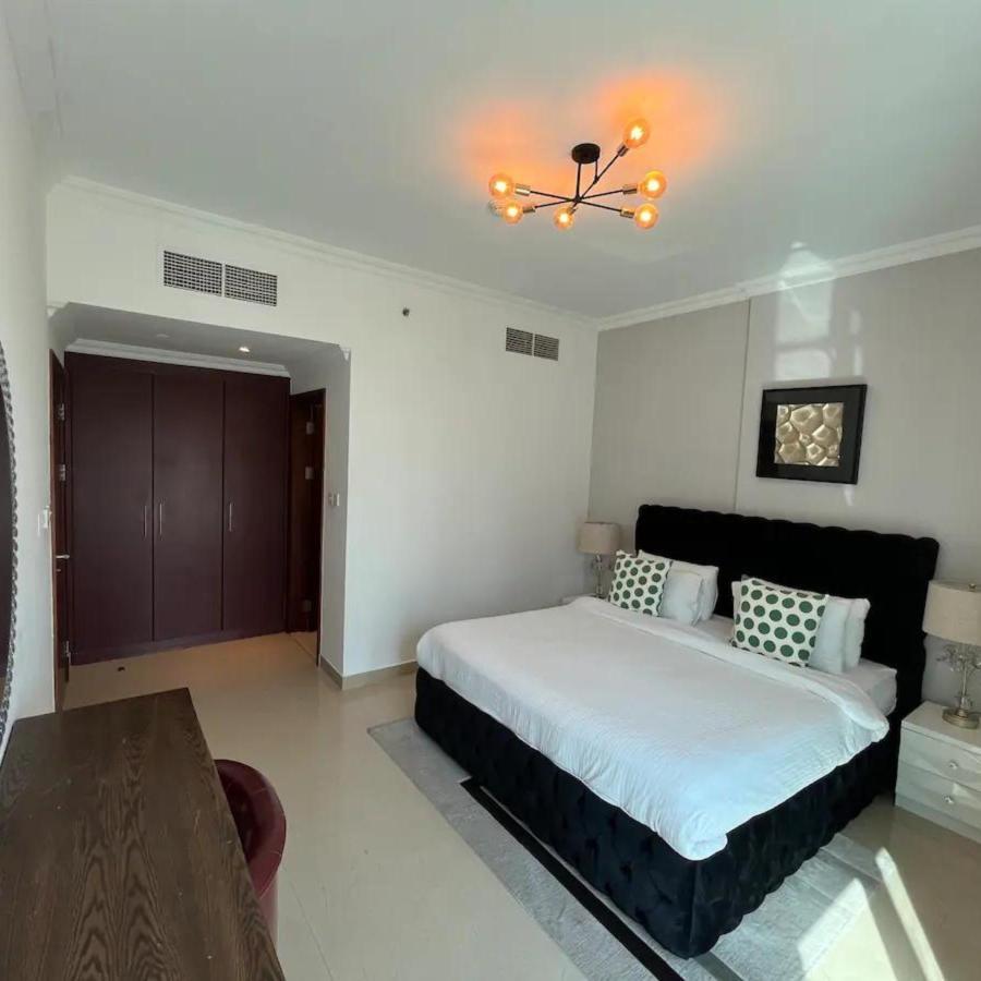 Pure Living - Spacious & Relaxing 2br In Marina *